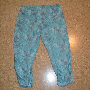 Women's Soybu Capri Size L